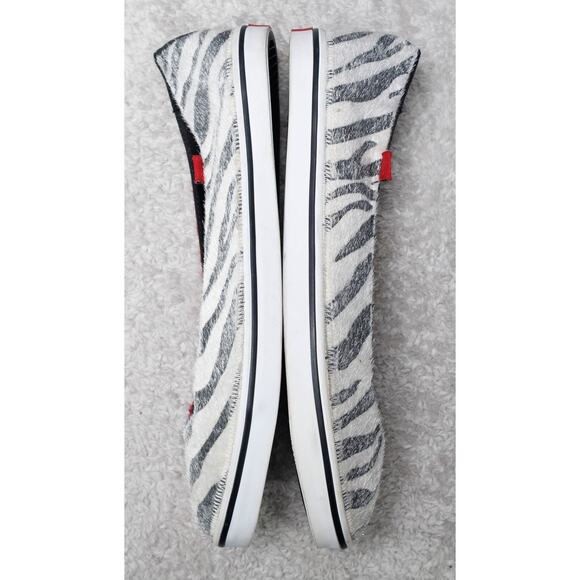 Vans Caliente Zebra Print Slip on Red Black White Sneakers Ballet Womens 10.5 - Picture 2 of 16